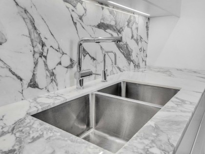 Photo 5 at 307 - 3668 W 10th Avenue, Kitsilano, Vancouver West