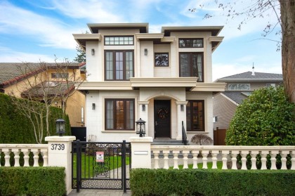 Photo 2 at 3739 W 24th Avenue, Dunbar, Vancouver West