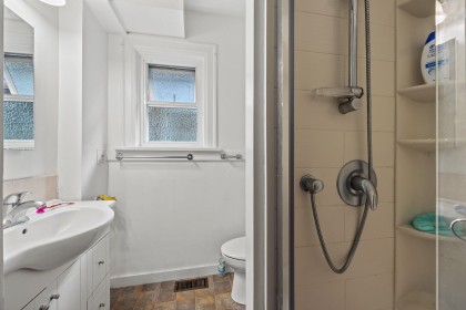 Photo 9 at 3579 W 18th Avenue, Dunbar, Vancouver West