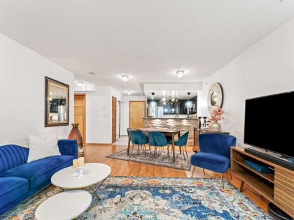 Photo 7 at 306 - 1328 W Pender Street, Coal Harbour, Vancouver West