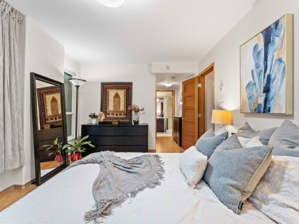 Photo 14 at 306 - 1328 W Pender Street, Coal Harbour, Vancouver West