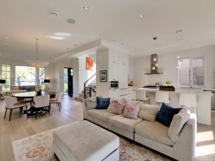 Photo 4 at 4248 W 10th Avenue, Point Grey, Vancouver West