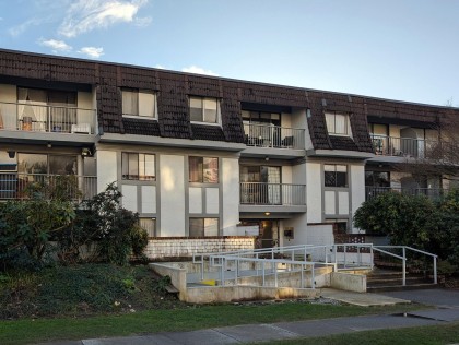 Photo 1 at 105 - 275 W 2nd Street, Lower Lonsdale, North Vancouver