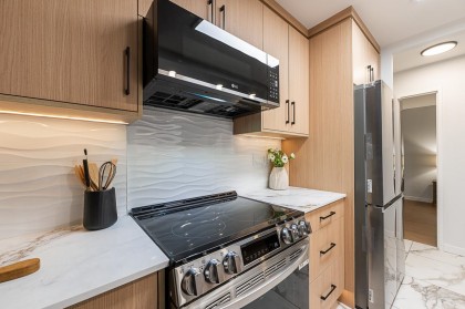 Photo 7 at 608 - 2004 Fullerton Avenue, Pemberton NV, North Vancouver