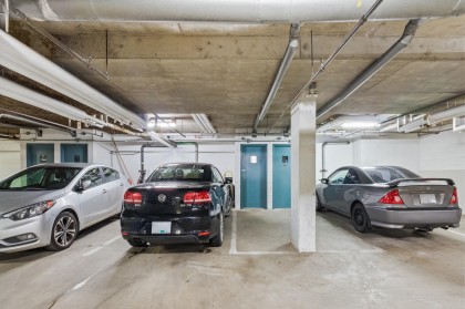 Photo 21 at 13 - 1355 W 4th Avenue, False Creek, Vancouver West