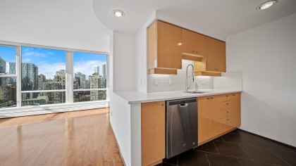 Photo 15 at 2809 - 1008 Cambie Street, Yaletown, Vancouver West
