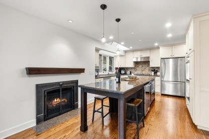 Photo 10 at 457 Hillcrest Street, Westmount WV, West Vancouver