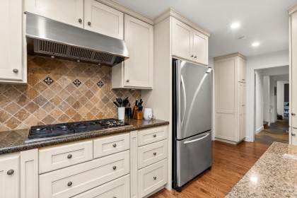 Photo 25 at 457 Hillcrest Street, Westmount WV, West Vancouver