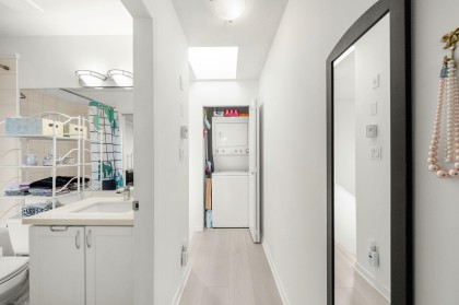 Photo 13 at 301 - 3727 W 10 Avenue, Point Grey, Vancouver West