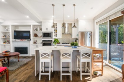 Photo 9 at 2020 Carson Court, Central Lonsdale, North Vancouver