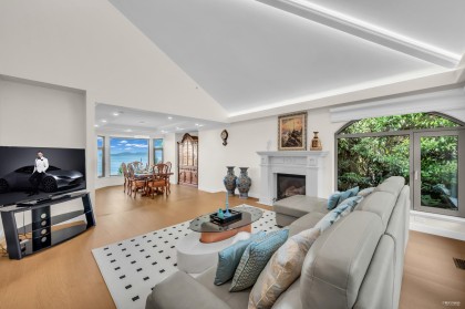 Photo 5 at 2662 Chelsea Place, Chelsea Park, West Vancouver