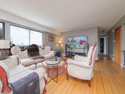 Photo 27 at 530 St. Andrews Road, Glenmore, West Vancouver