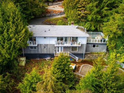 Photo 2 at 530 St. Andrews Road, Glenmore, West Vancouver
