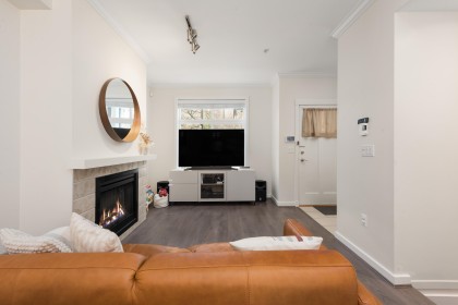 Photo 6 at 319 W 59th Avenue, South Cambie, Vancouver West