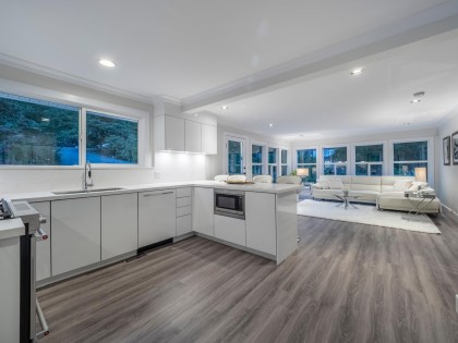 Photo 7 at 638 King Georges Way, British Properties, West Vancouver