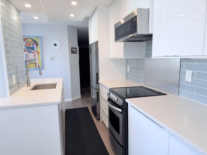 Photo 11 at 1501 - 1740 Comox Street, West End VW, Vancouver West