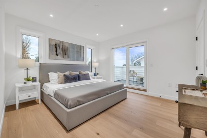 Photo 12 at 1012 W 52nd Avenue, South Granville, Vancouver West