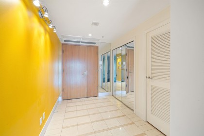 Photo 24 at 1002 - 499 Broughton Street, Coal Harbour, Vancouver West
