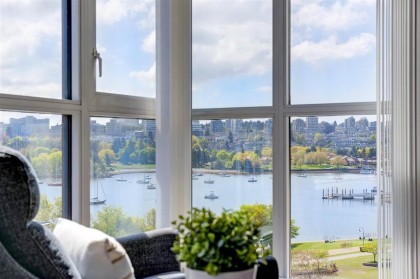 Photo 1 at 10A - 199 Drake Street, Yaletown, Vancouver West