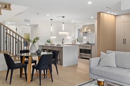 Photo 2 at 2438 W 49 Avenue, S.W. Marine, Vancouver West