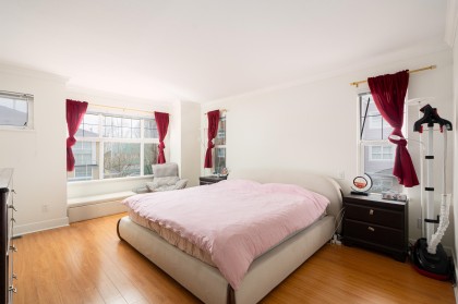 Photo 16 at 968 Westbury Walk, South Cambie, Vancouver West