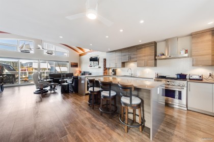 Photo 19 at 29 - 415 Esplanade Avenue, Mosquito Creek, North Vancouver