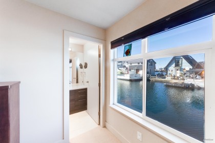 Photo 31 at 29 - 415 Esplanade Avenue, Mosquito Creek, North Vancouver