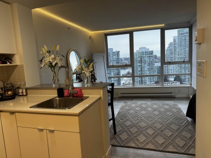 Photo 23 at 2201 - 939 Expo Boulevard, Yaletown, Vancouver West