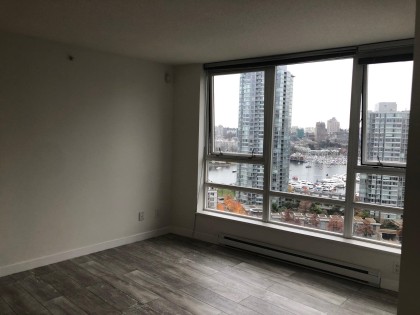 Photo 5 at 2201 - 939 Expo Boulevard, Yaletown, Vancouver West