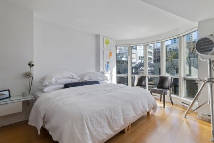 Photo 16 at 303 - 1501 Howe Street, Yaletown, Vancouver West