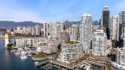 Photo 36 at 303 - 1501 Howe Street, Yaletown, Vancouver West