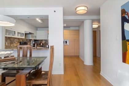 Photo 11 at 303 - 1501 Howe Street, Yaletown, Vancouver West