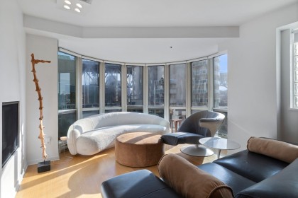 Photo 4 at 303 - 1501 Howe Street, Yaletown, Vancouver West