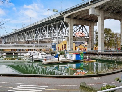 Photo 25 at 105 - 1502 Island Park Walk, False Creek, Vancouver West