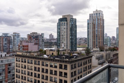 Photo 16 at 1001 - 1155 Homer Street, Yaletown, Vancouver West