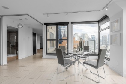 Photo 7 at 1001 - 1155 Homer Street, Yaletown, Vancouver West