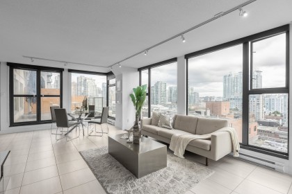 Photo 3 at 1001 - 1155 Homer Street, Yaletown, Vancouver West