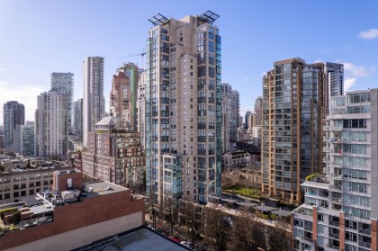 Photo 1 at 1001 - 1155 Homer Street, Yaletown, Vancouver West