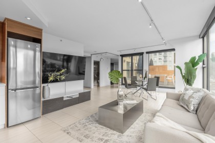 Photo 5 at 1001 - 1155 Homer Street, Yaletown, Vancouver West