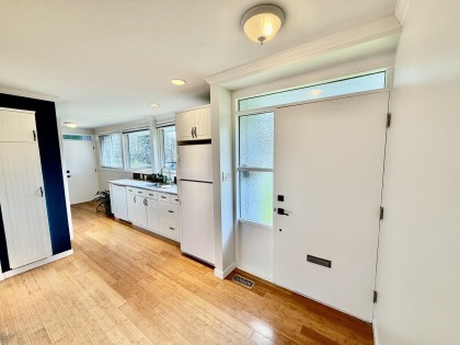 Photo 10 at 1876 Beaulynn Place, Westlynn, North Vancouver