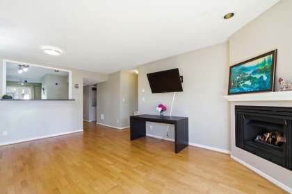 Photo 3 at 203 - 1538 Bowser Avenue, Norgate, North Vancouver