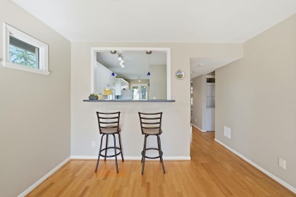 Photo 5 at 203 - 1538 Bowser Avenue, Norgate, North Vancouver