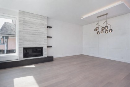 Photo 3 at 356 W 28th Street, Upper Lonsdale, North Vancouver