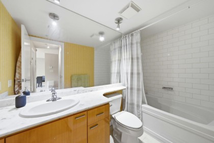 Photo 16 at 1903 - 1288 W Georgia Street, West End VW, Vancouver West