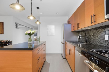 Photo 13 at 105 - 2832 Capilano Road, Capilano NV, North Vancouver