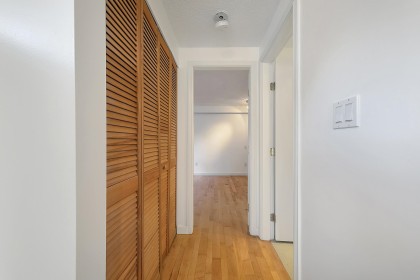 Photo 18 at 6 - 1101 W 8th Avenue, Fairview VW, Vancouver West