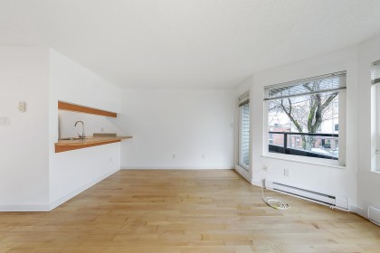 Photo 15 at 6 - 1101 W 8th Avenue, Fairview VW, Vancouver West