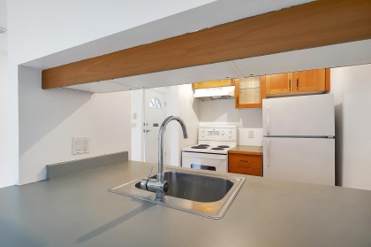 Photo 11 at 6 - 1101 W 8th Avenue, Fairview VW, Vancouver West