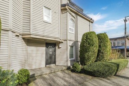 Photo 4 at 6 - 1101 W 8th Avenue, Fairview VW, Vancouver West