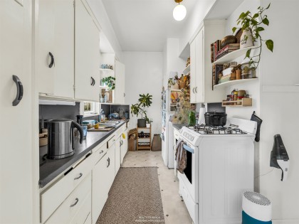 Photo 23 at 354 W 15th Avenue, Mount Pleasant VW, Vancouver West